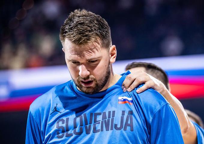 Luka Dončić je največja slovenska športna zvezda. | Foto: FIBA