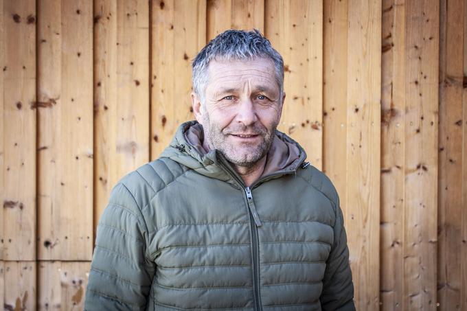 "Pri tekih to poznavanje terena niti ni tako ključno kot pri alpskem smučanju," pravi nekdanji biatlonec Sašo Grajf.  | Foto: Simon Kavčič