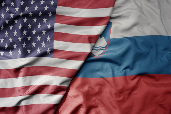 slovenska in ameriška zastava | Foto Shutterstock