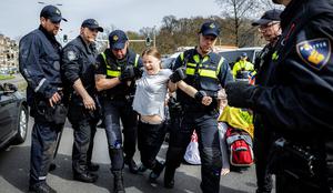 To si je privoščila Greta Thunberg, aretirala jo je policija #foto