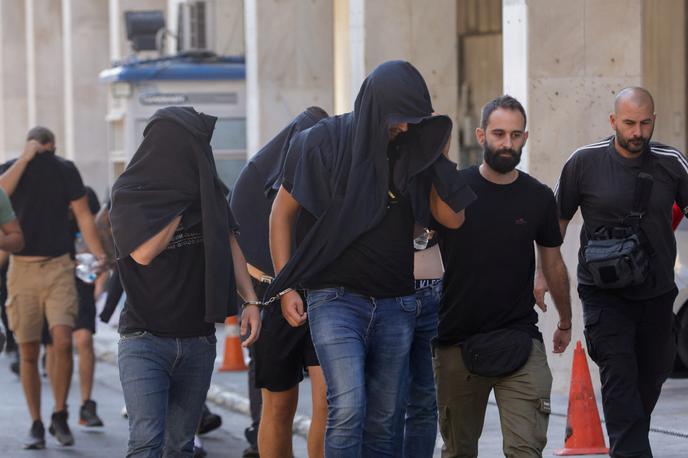 Atene, AEK, smrt navijača | Grško tožilstvo je vložilo tožbe še proti štiridesetim osebam zaradi smrti navijača. | Foto Reuters