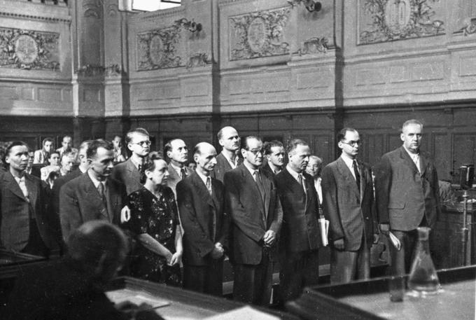 Leta 1947 je partija na Nagodetovem procesu obračunala z nekaterimi svojimi nekdanjimi sodelavci iz Osvobodilne fronte, ki so ostajali zvesti načelom demokracije. | Foto: Thomas Hilmes/Wikimedia Commons