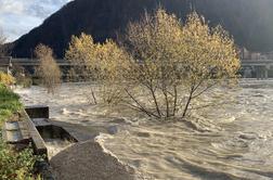 Drava ponekod poplavlja, a razmere so stabilne #video