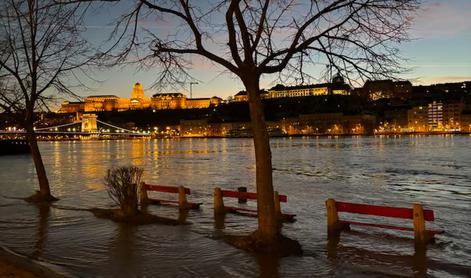 Tako je videti Budimpešta, ko poplavi Donava #foto #video