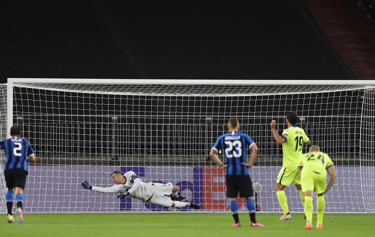 Inter, Samir Handanović | Samir Handanović se je z Interjem prebil v četrtfinale. | Foto Reuters