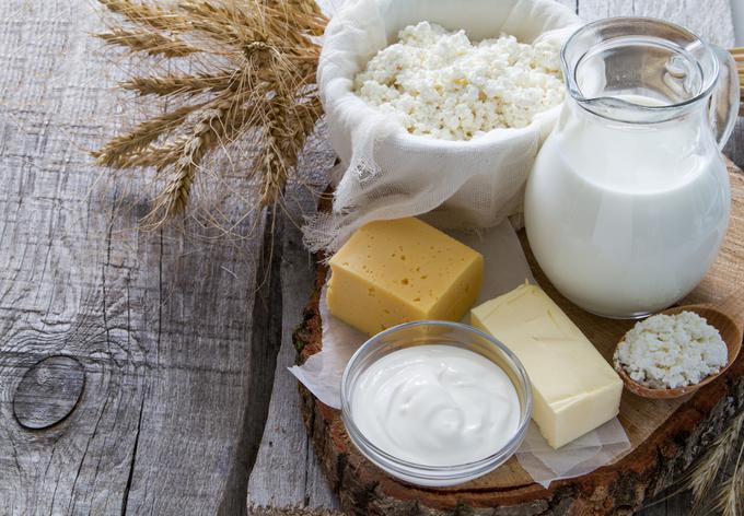 Z uživanjem mlečnih izdelkov ohranjate zdravje mišic, kosti, zob in kože ter podpirate normalno imunsko delovanje. | Foto: Thinkstock