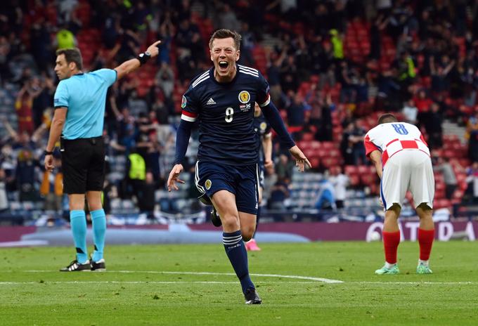 Veselje Calluma McGregorja po izenačenju na 1:1. Pozneje se je izkazalo, da je bil to edini škotski gol  na tem Euru. | Foto: Reuters