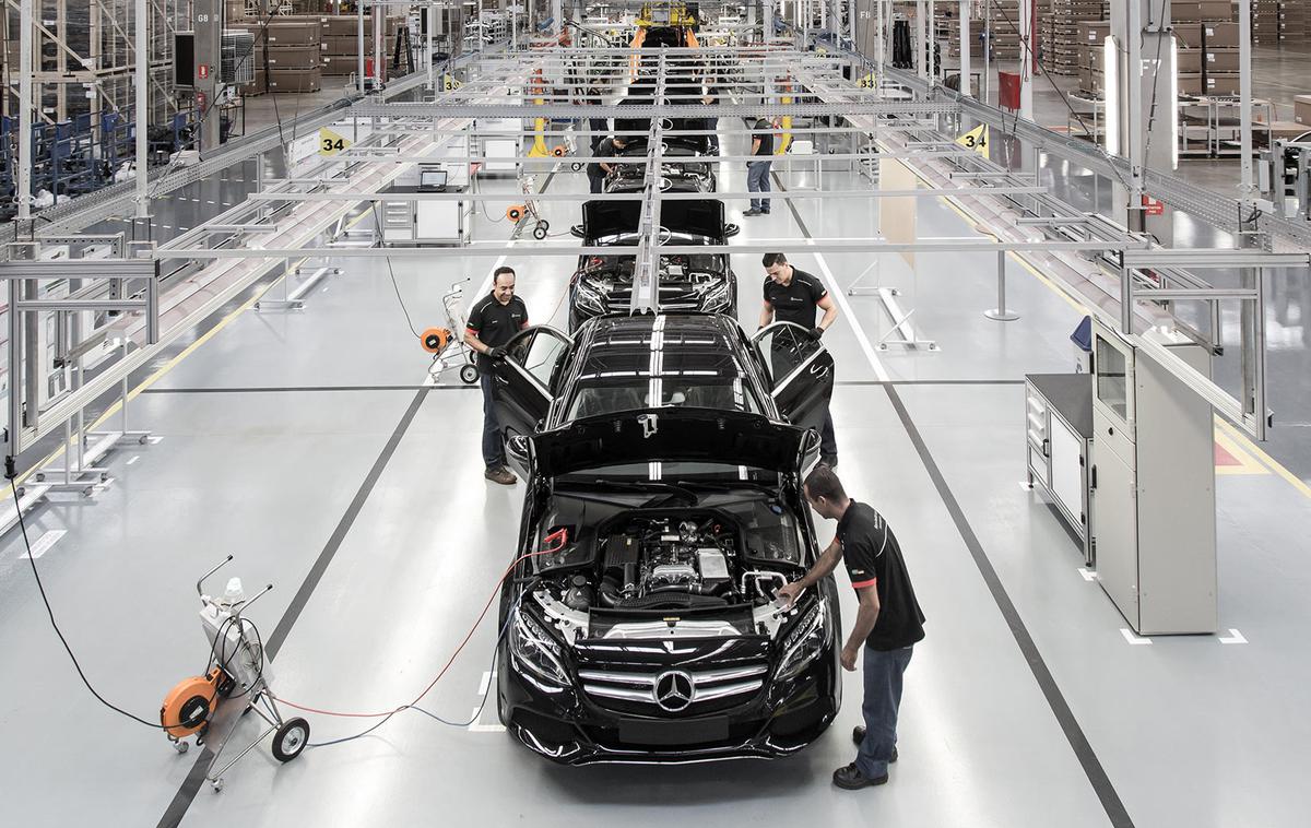 Mercedes-Benz daimler | Zaposleni v Nemčiji bodo leta 2022 dobili rekorden delež od dobička. | Foto Daimler