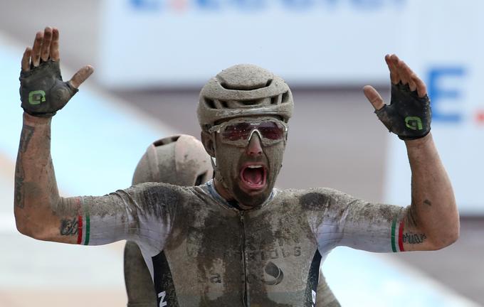 Sonny Colbrelli, Paris Roubaix 2021 | Foto: Reuters