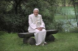 Svet se poslavlja od papeža: znano je, kdaj bo pogreb Benedikta XVI.