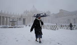 Vatikanski časnik: Redovnice delajo v suženjskih razmerah