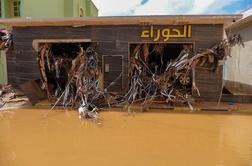V poplavah v Libiji število mrtvih preseglo 5.200 #video