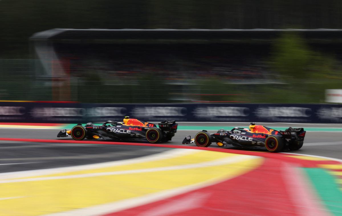 Spa Sergio Perez Max Verstappen Red Bull | Ne šesto štartno mesto ne ekipni kolega. Ni ovir za Maxa Verstappna. | Foto Reuters