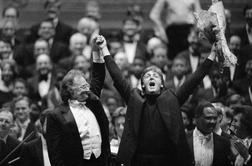 Umrl priznani ameriški skladatelj in dirigent