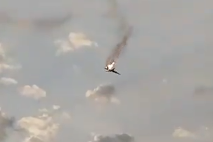 Bombnik tupoljev TU-22M3 je strmoglavil v spirali.  | Foto: posnetek zaslona