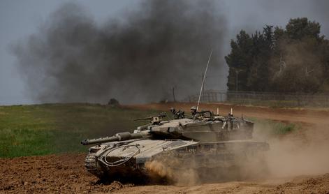 Izraelci obstreljujejo več ciljev na jugu Gaze