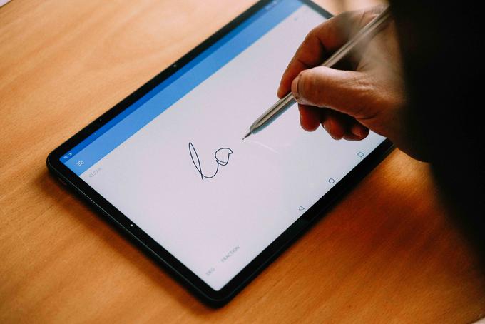 Pisalo M-Pencil druge generacije s tablico Huawei MatePad 11 | Foto: Jan Lukanović