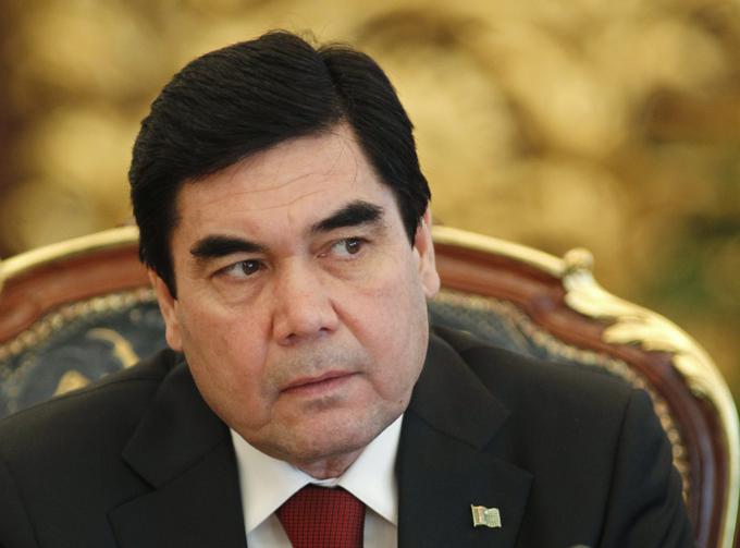 Turkmenistan že slabih 11 let vodi Gurbanguly Berdimuhamedov. | Foto: Reuters