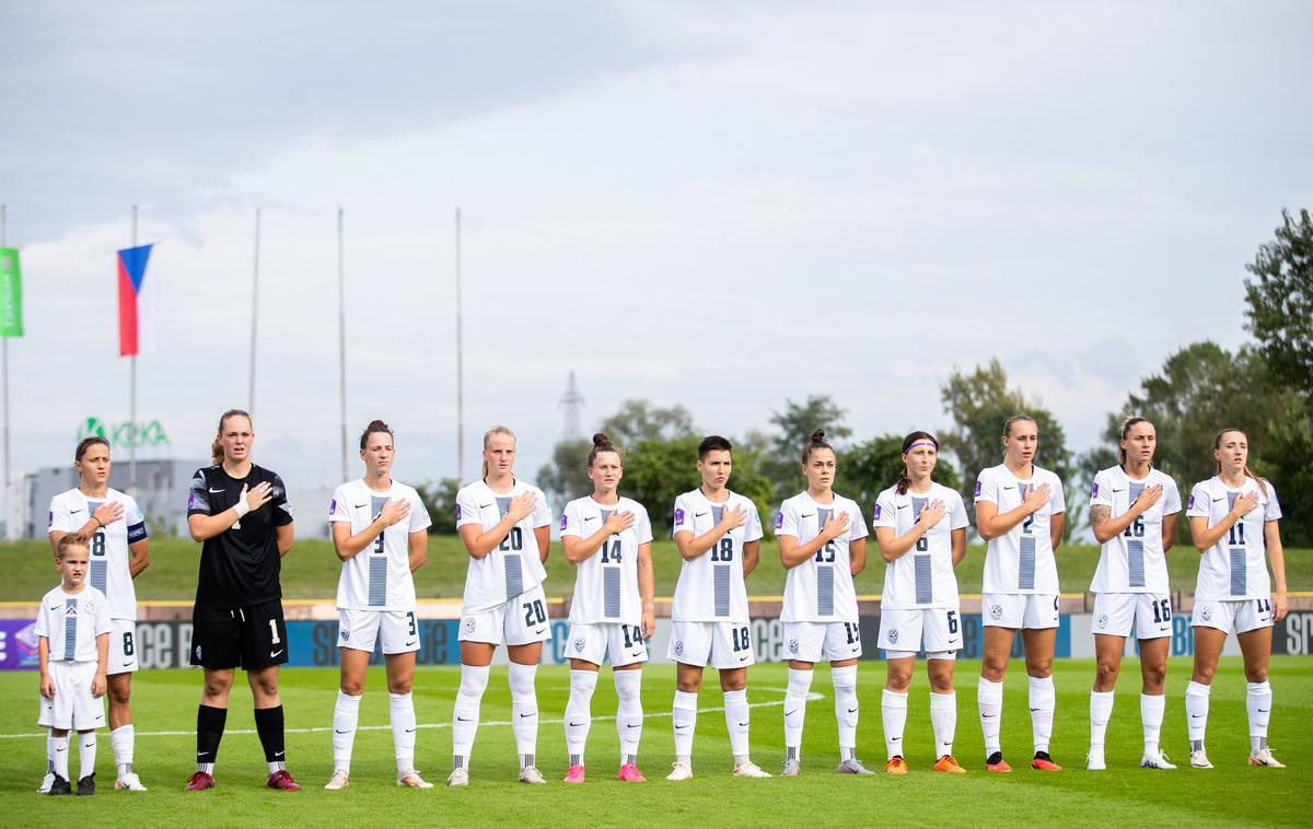 slovenska ženska nogometna reprezentanca | Slovenke so ligo narodov sklenile z visokim porazom. | Foto www.alesfevzer.com