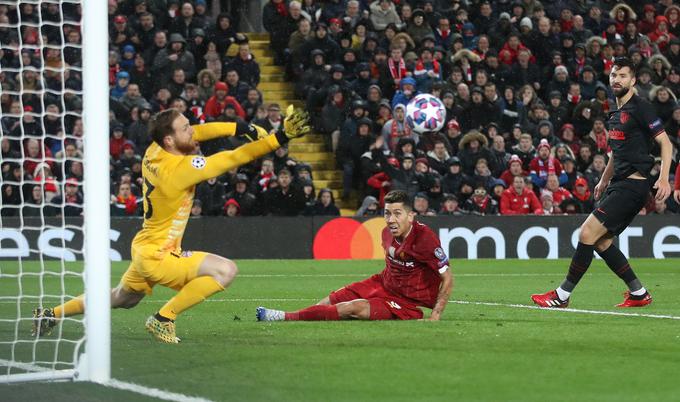 Slovenski reprezentant je navdušil na gostovanju v Liverpoolu. To je bila tudi zadnja tekma Atletica v tej sezoni. | Foto: Reuters