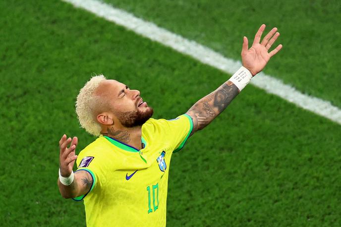 Neymar | Neymar je po poškodbi gležnja na tekmi proti Srbiji že pomislil, da se je svetovno prvenstvo zanj že končalo. Zato je bilo olajšanje, ko je lahko zaigral proti Južni Koreji in se vpisal med strelce, še toliko večje. | Foto Reuters