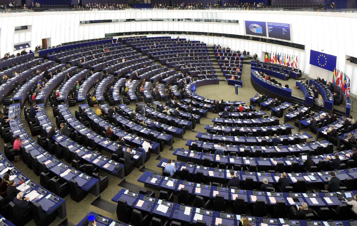 Evropski parlament | Na evropskih volitvah veljajo tako imenovane ženske kvote. Tako na kandidatni listi noben spol ne sme biti zastopan z manj kot 40 odstotki, vsaka lista pa mora biti sestavljena tako, da je najmanj en kandidat vsakega od spolov uvrščen v zgornjo polovico liste. | Foto STA