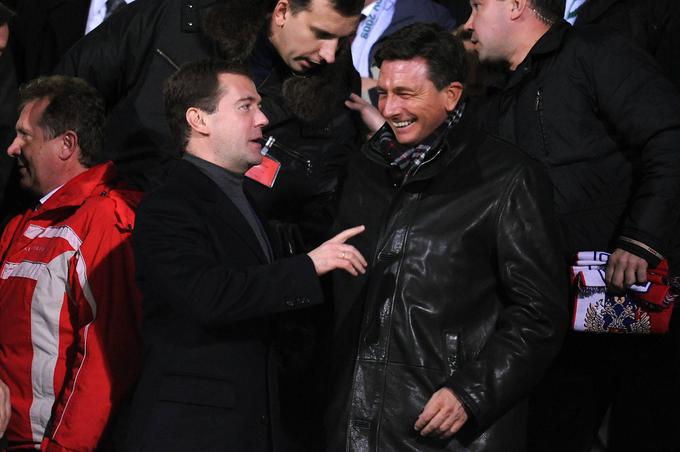 Dvoboj v Mariboru sta na častni tribuni spremljala tudi takratni ruski predsednik Dmitrij Medvedjev in pa slovenski premier Borut Pahor. | Foto: Guliverimage