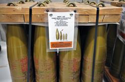 Pozabljena Ukrajina? ZDA pošiljko orožja, namenjenega v Kijev, preusmerile v Izrael.