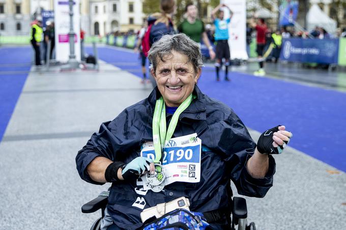 ... in Mariborčanka Štefka Vegan, ki je zaradi klopne bolezni pred 15 leti ohromela, nato pa – kot pravi – napredovala do invalidskega vozička. | Foto: Ana Kovač