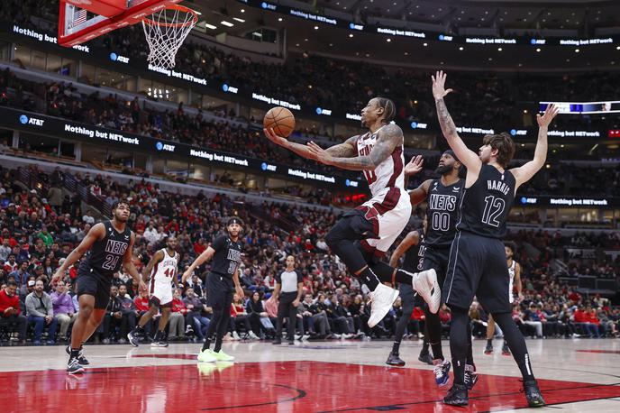 Chicago Bulls Brooklyn Nets | DeMar DeRozan je dal za Chicago 17 točk. | Foto Reuters