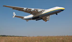 Ukrajinski ponos: kaj se dogaja z največjim letalom na svetu?