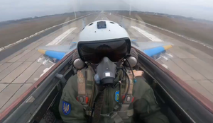 Poglejte, kako ukrajinski vojaški pilot varuje ukrajinsko nebo pred Rusi #video