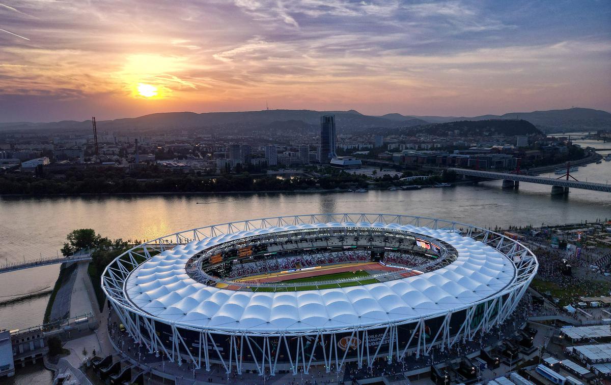 Atletski stadion v Budimpešti | V nedeljo se je v Budimpešti končalo 19. svetovno prvenstvo v atletiki, na katerem se je odlično odrezala tudi slovenska reprezentanca. Navdušil je tudi stadion nacionalnega atletskega središča. | Foto Guliverimage