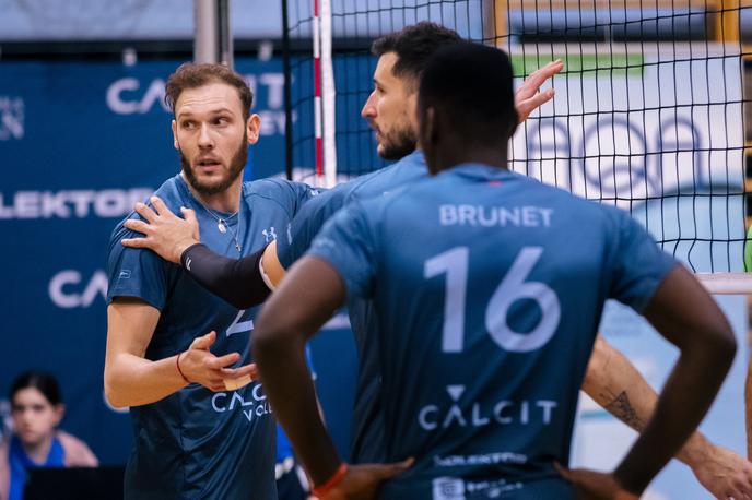 Calcit Volley | Kamničani so na zadnji tekmi skupinskega dela prišli do osme zmage in napredovali s prvega mesta. | Foto Klemen Brumec