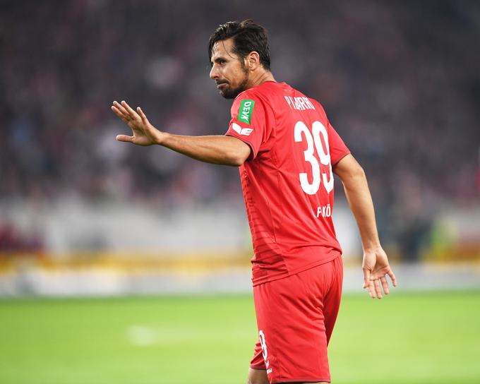 Claudio Pizarro se je vrnil pri 39 letih in že odigral svojo prvo tekmo za Köln. | Foto: Getty Images