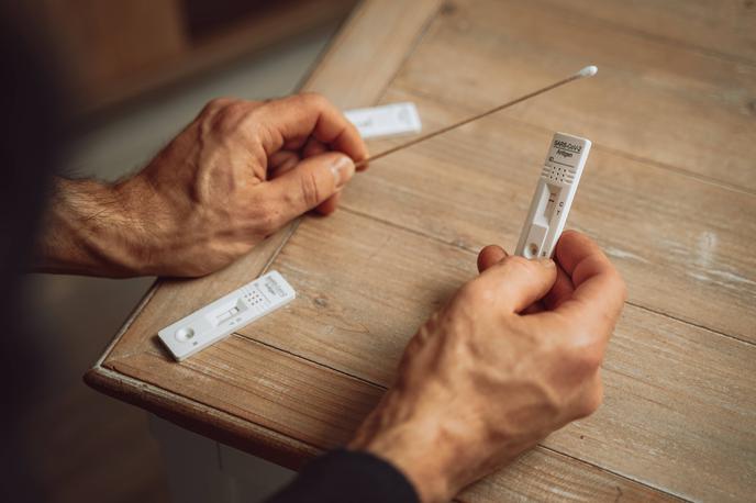 Test na droge | SDS je v tem mandatu v zakonodajni postopek dvakrat že vložila predlog zakona o obveznem testiranju funkcionarjev na prepovedane droge, a ga je DZ vsakič zavrnil.  | Foto Guliverimage