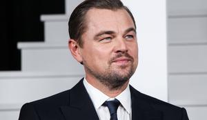 Je DiCaprio dvignil starostno mejo pri dekletih? Opazili so ga z 28-letnico.