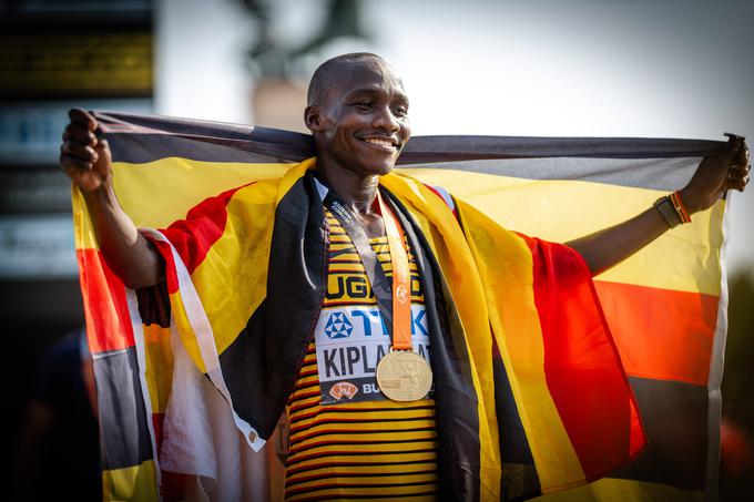 Kiplangat je prvak v maratonu. | Foto: Guliverimage