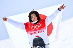 Japonec po dveh srebrnih medaljah olimpijski prvak, White končal tik pod stopničkami