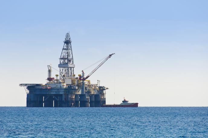 Nafta, Izrael | Za 159-litrski sod zahodnoteksaške lahke nafte, ki bo dobavljena maja, je bilo treba zjutraj odšteti 84,53 dolarja, kar je 1,80 dolarja več kot ob koncu trgovanja v četrtek. | Foto Shutterstock