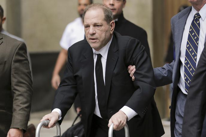 Harvey Weinstein | 72-letni Harvey Weinstein zaradi obsodbe iz Los Angelesa še vedno ostaja v zaporu. | Foto Guliverimage