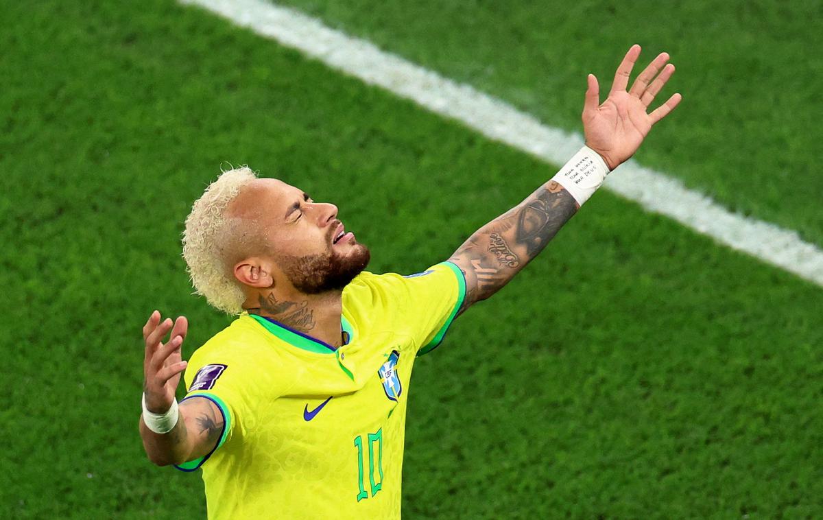 Neymar | Neymar je po poškodbi gležnja na tekmi proti Srbiji že pomislil, da se je svetovno prvenstvo zanj že končalo. Zato je bilo olajšanje, ko je lahko zaigral proti Južni Koreji in se vpisal med strelce, še toliko večje. | Foto Reuters