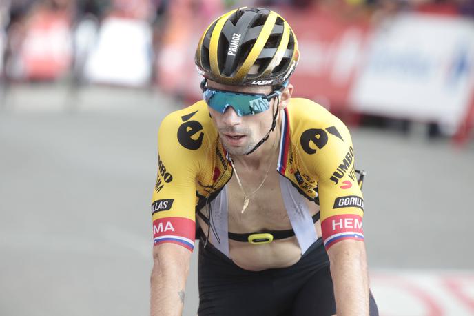 Primož Roglič Vuelta 2023 | Primož Roglič se v zadnji teden podaja z drugega mesta. Ali bo lahko dirkal na zmago ali se bo moral podrediti ekipnim željam? | Foto Guliverimage