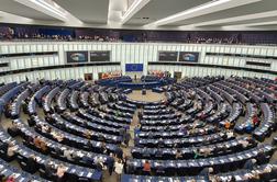 Evropski parlament potrdil zakonodajo za pospešitev zelenega prehoda: so cilji realni?