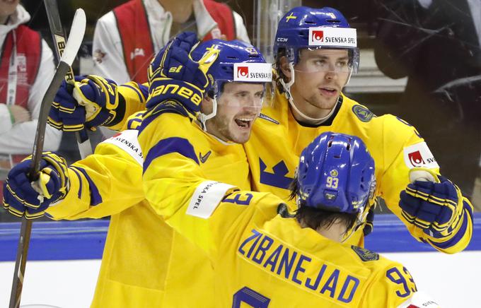Švedi ostajajo neporaženi. V polfinalu se bodo udarili z Američani. | Foto: Reuters