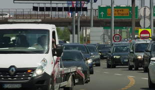 Prometni kolaps na mejah s Hrvaško #video