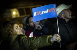 Podporniki sprememb zakona na shod za javno RTV #foto #video