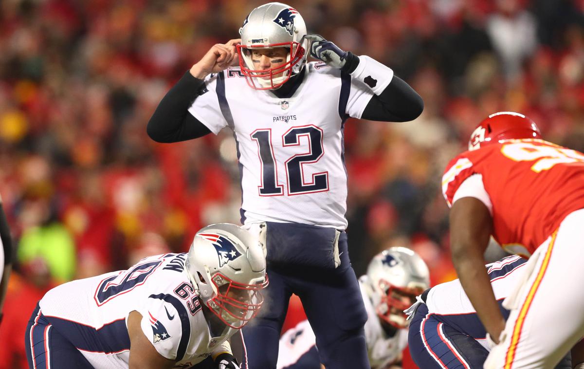 Tom Brady | Tom Brady je v dramatični končnici finala konference AFC patriote v gosteh popeljal še do tretjega zaporednega velikega finala in devetega v 18 sezonah, odkar je v ligi. | Foto Reuters