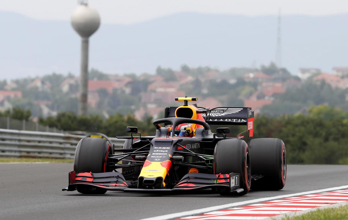 Pierre Gasly | Na drugem prostem treningu na Hungaroringu sta bila najhitrejša dirkača Red Bulla, Pierre Gasly (na sliki) in Max Verstappen. | Foto Reuters
