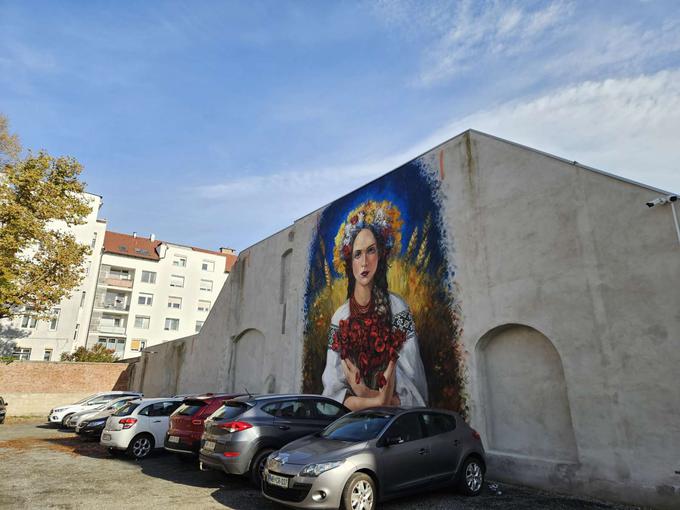 mural v Mariboru | Foto: Matic Prevc/STA
